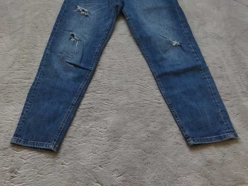 Spodnie jeansowe damskie Reserved. Rozmiar 40. Dziury przetarcia