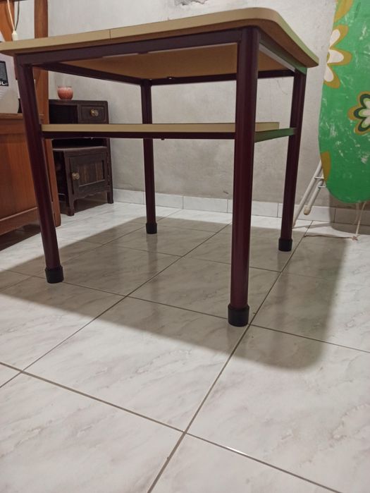 Mesa tipo secretária