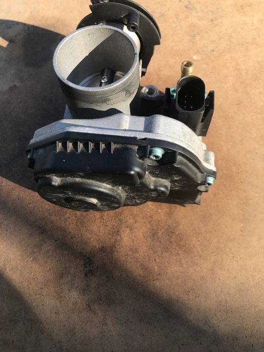 Дросильна заслонка