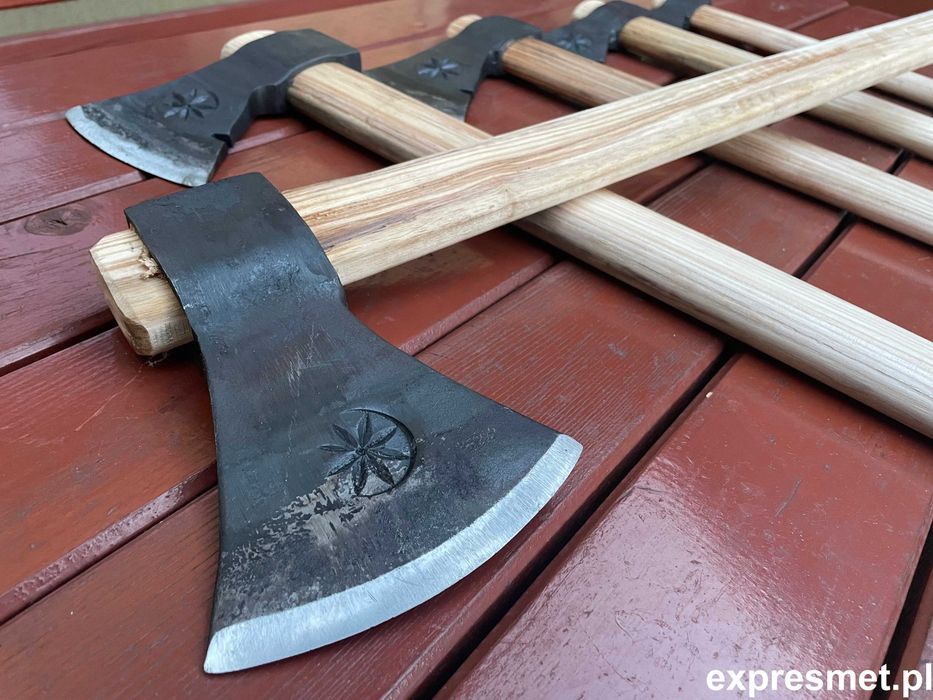 Ręcznie kuta siekiera Kowalstwo ! rębak tasak SIEKIERA SAMOKLINUJĄCA !