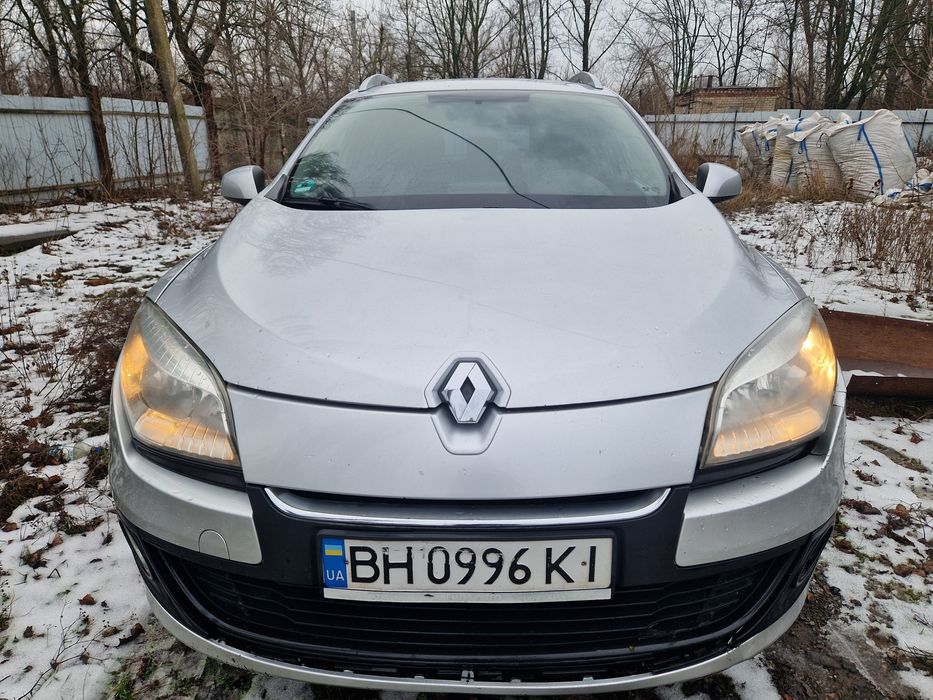 Рено меган lll 1.5dci 2012г