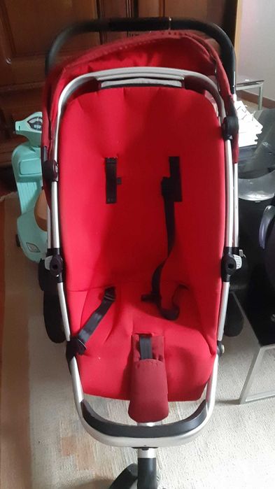 Carrinho de bebe Quinny com ovo