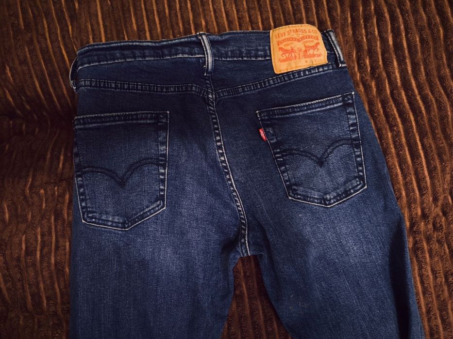 Levis 513 W30 L34
