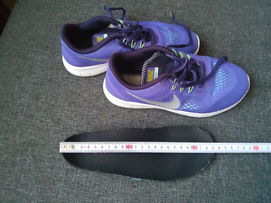 Buty sportowe Nike dziewczęce rozmiar 36 / 36,5