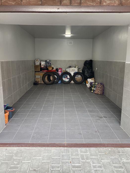 Продається гараж вул.Хіміків 21А