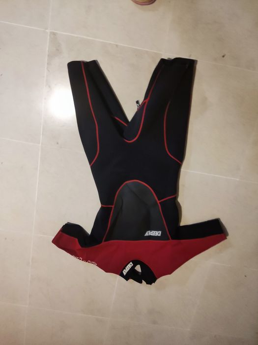 Fato bodyboard criança