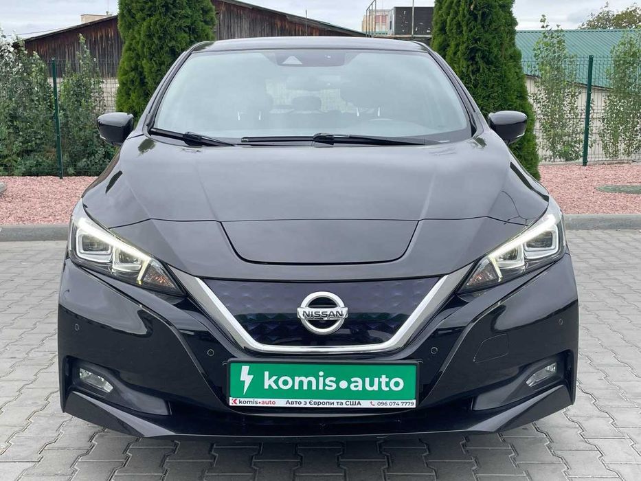 Продам  Nissan Leaf 2018. Можна в розстрочку, під викуп.