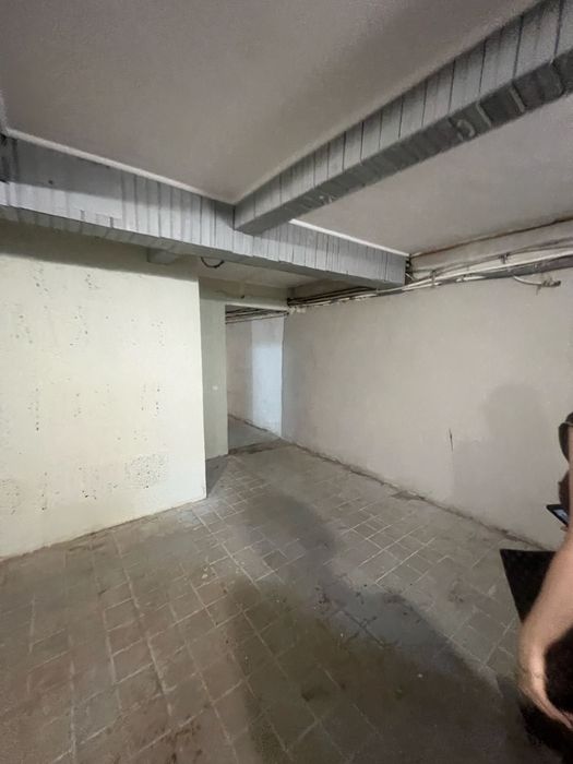 Оренда комерційного підвального приміщення 120 м²