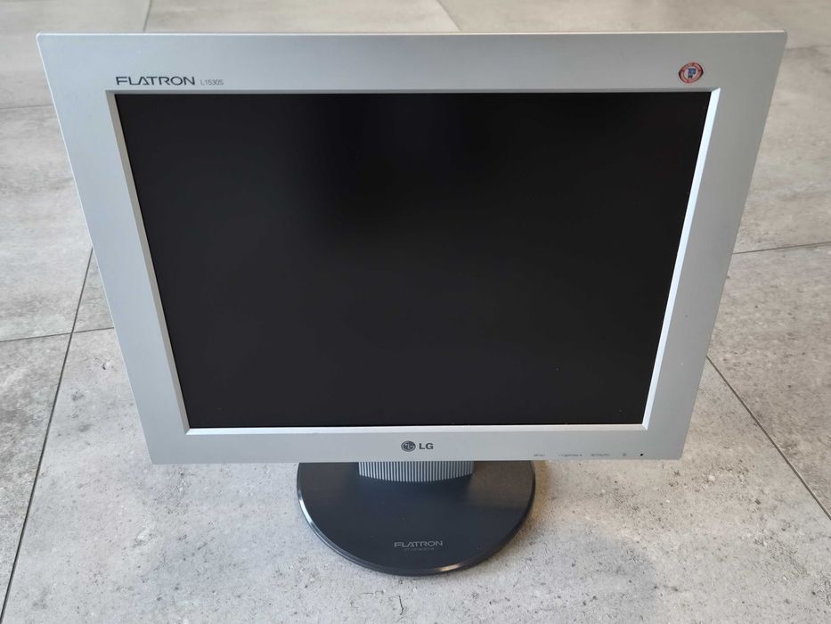 Monitor 15" LG Flatron L1530s