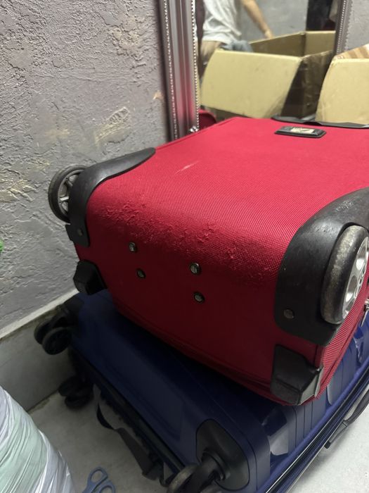 Чемодан чемоданы валіза