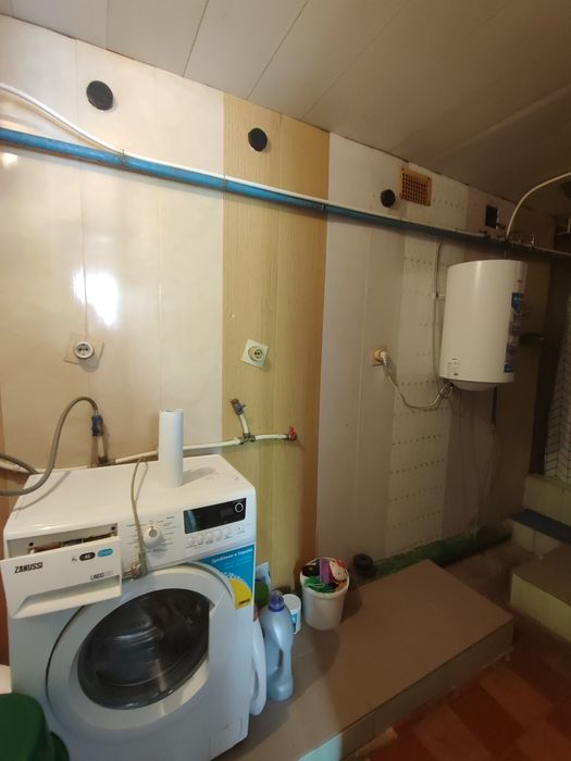 Продаж великої  кімнати, район - центр, Деснянська  Правда, Круг