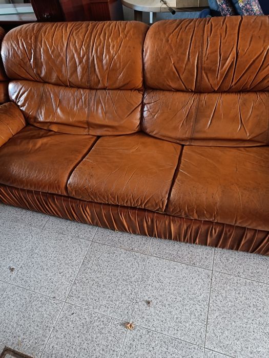 Sofás em pele genuína