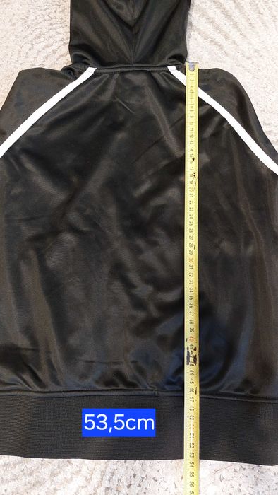 Bluza sportowa kurtka r.134/140 jak nowa