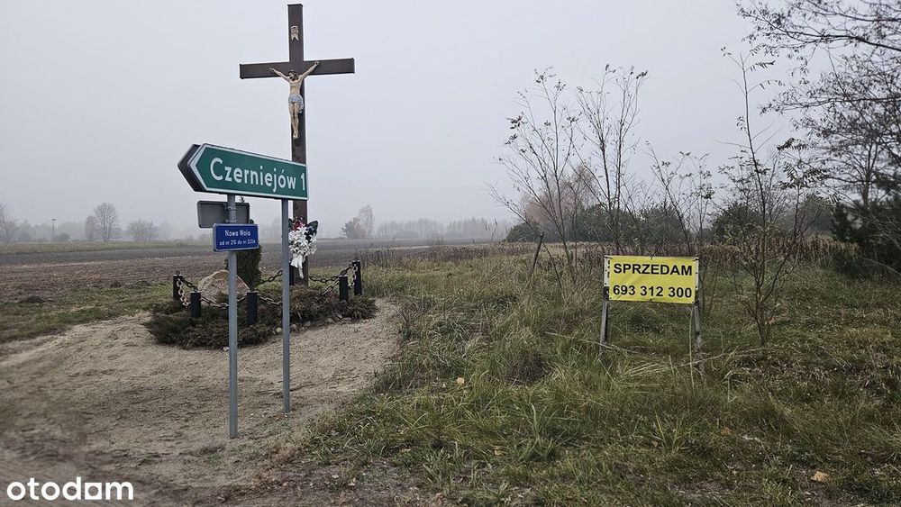 Działka o powierzchni 16800 m2