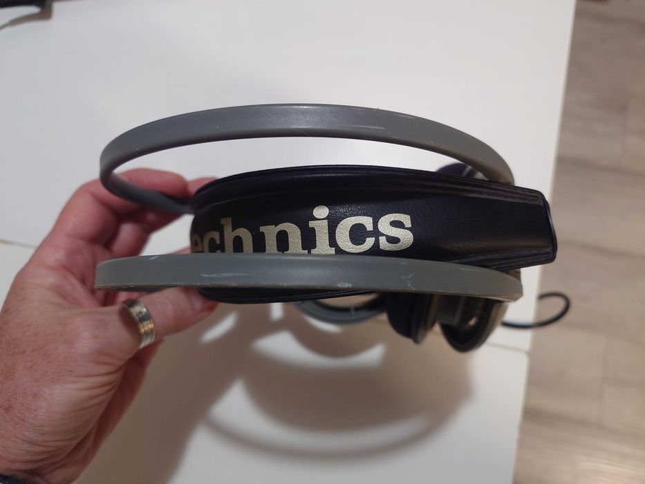 słuchawki TECHNICS RP - F500