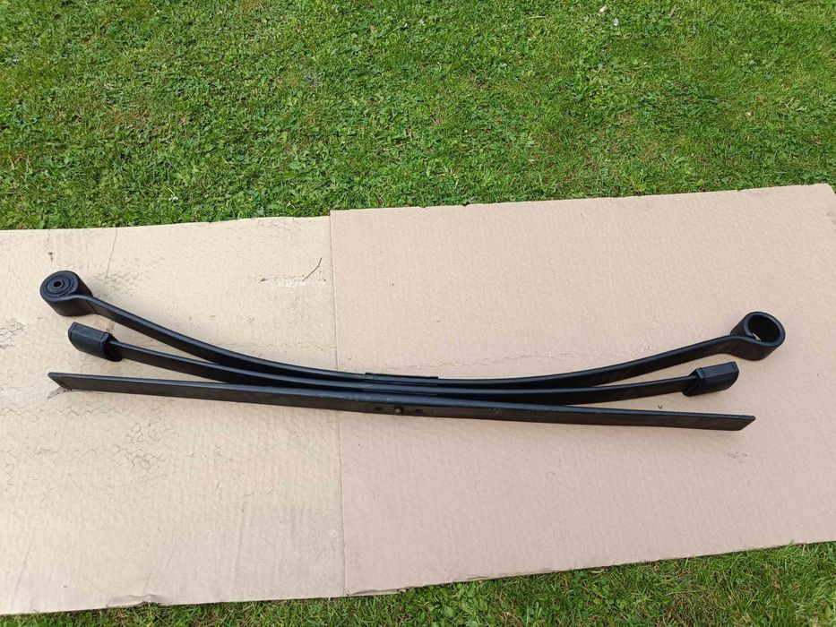 Resor tył  Ford Transit 3 piórowy  00-14r (koła bliźniaki)