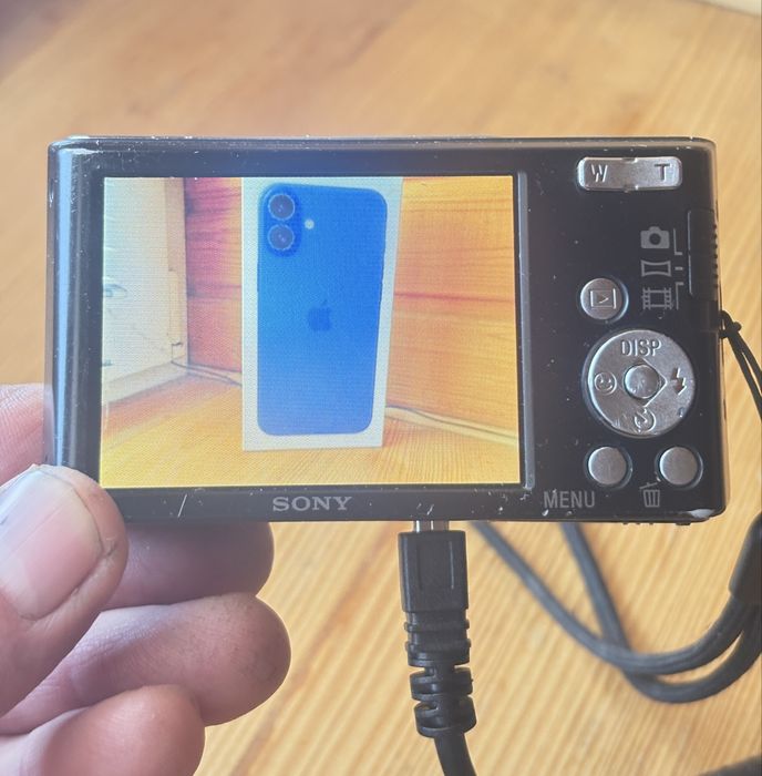 Фотоапарат Sony dsc w-830