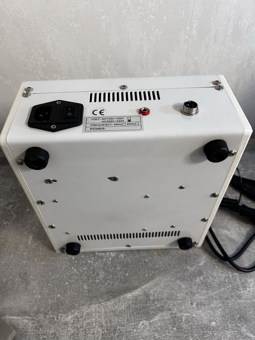 Аппарат (космет.)Скрабер для чистки лица (проф.)ультразвуковой HB-101