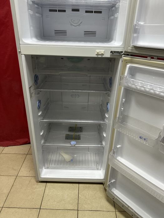 Холодильник Samsung No Frost