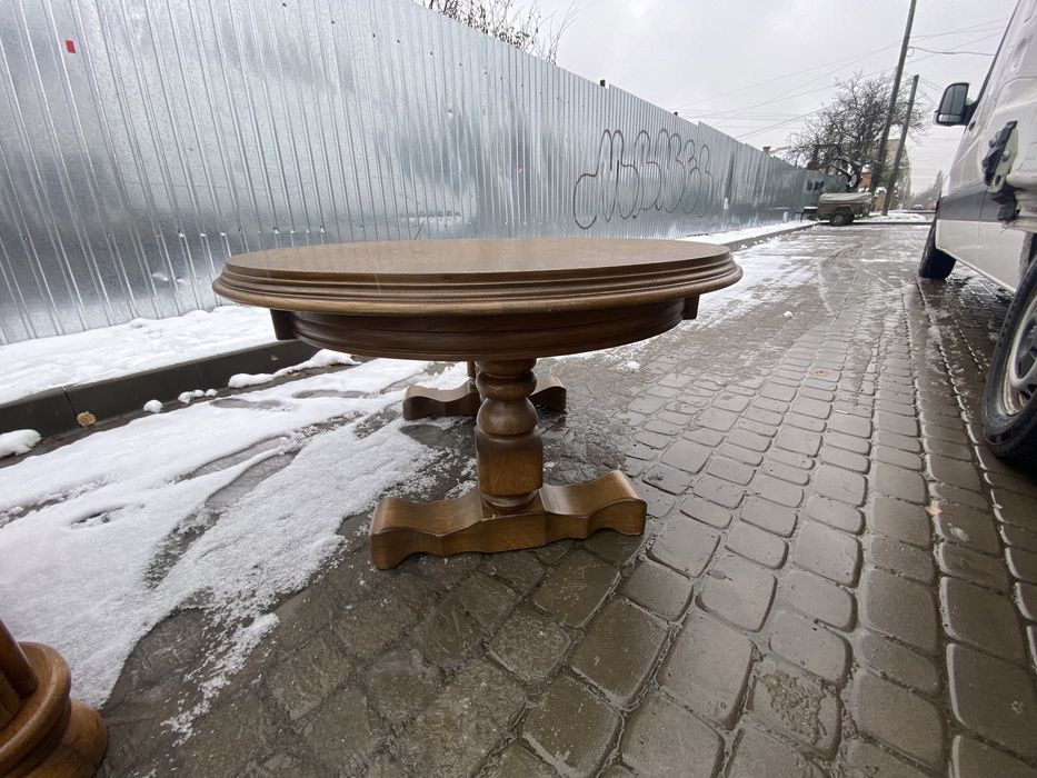 Стіл дубовий Круглий