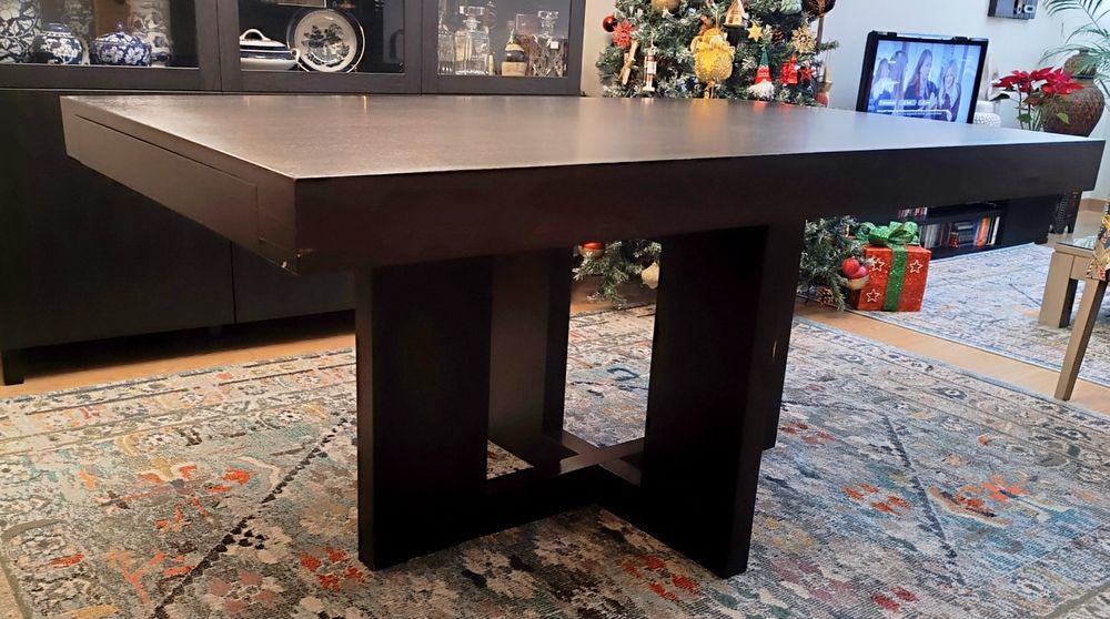 Mesa de jantar com cadeiras