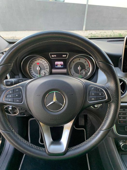 Mercedes-Benz GLA 180 d Urban – Nacional – 75.000 km – 1 Dono – IPO/Revisão Feitas — photo 4
