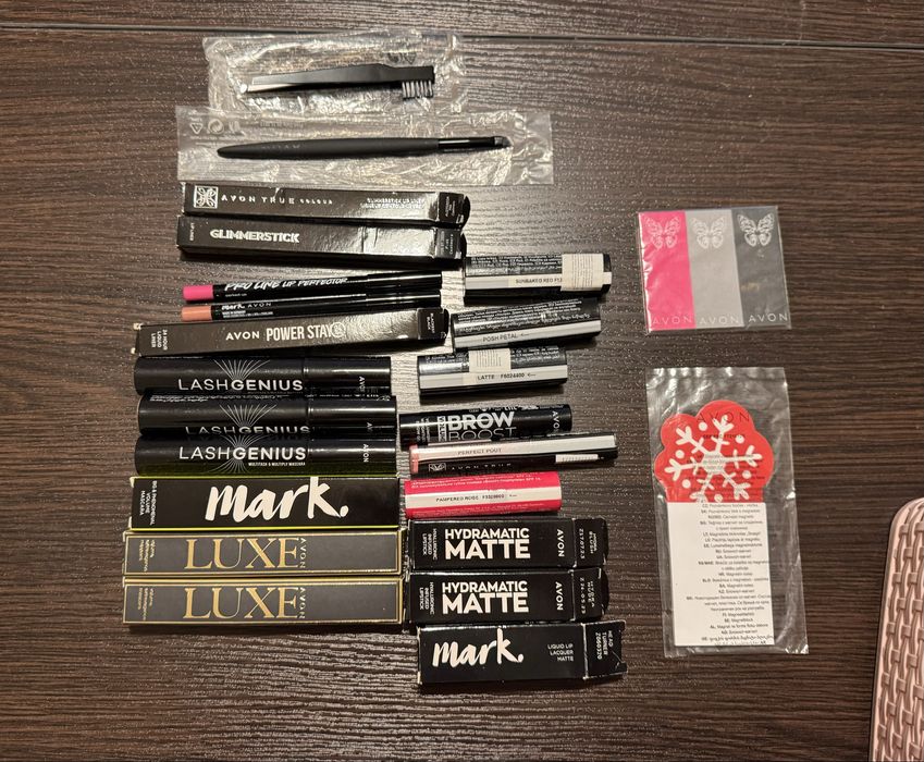 Avon Treselle Today tomorrow always Rare Pearls LBD Attraction Luck