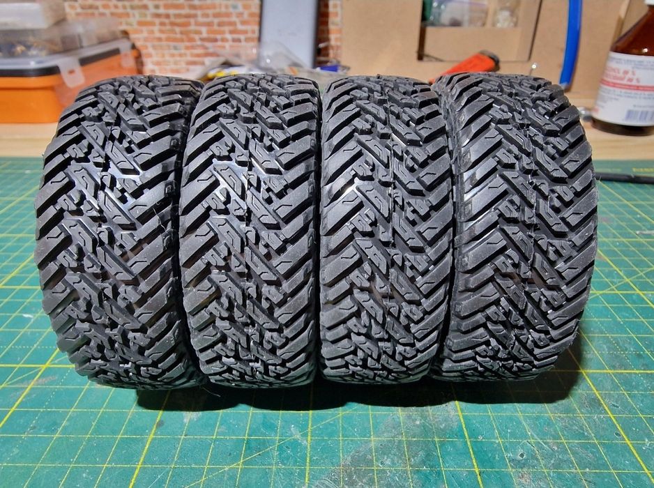 Резина 1.7" для вашей трофи тачки! Traxxas, axial, белуга, RC4WD2