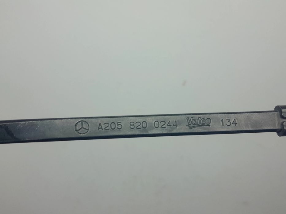 Haste / braço de escova limpa vidros frente esquerda MERCEDES-BENZ Cla