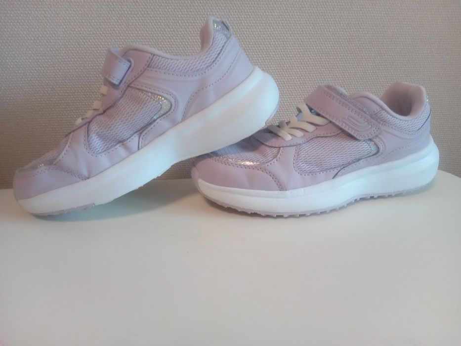 Кросівки для дівчинки 33 розмір/22 см