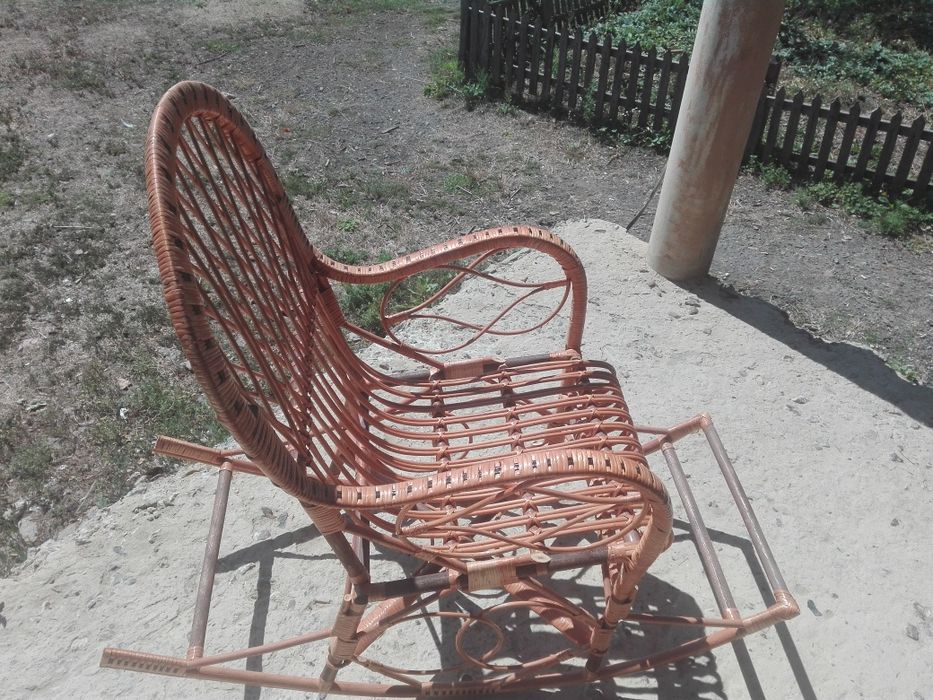 Гойдалки ручної роботи. Є ще для діток ціна 999грн,