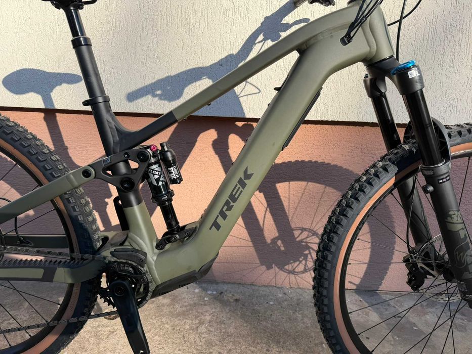 Rower elektryczny Trek Fuel plus EX 8
