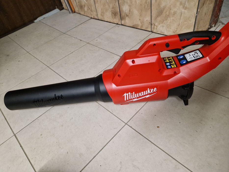 Dmuchawa milwaukee M18 BLBL 0