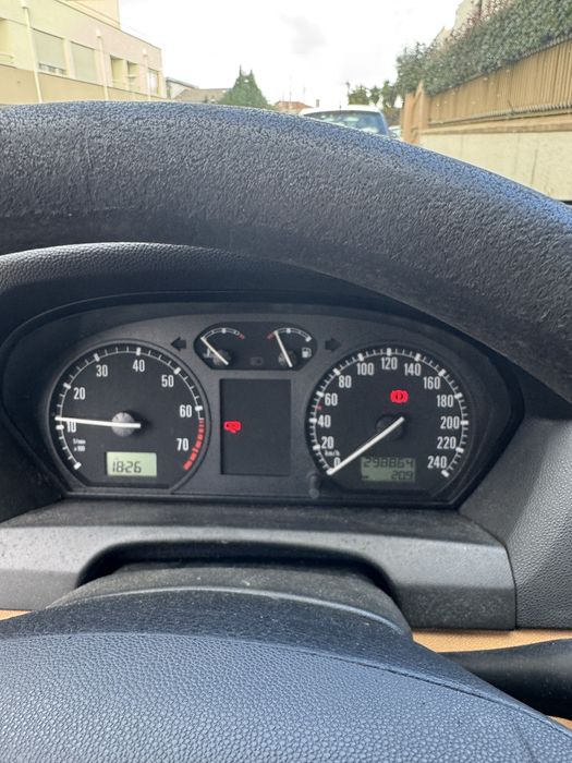 Skoda fabia 1.4 14v 101 cv