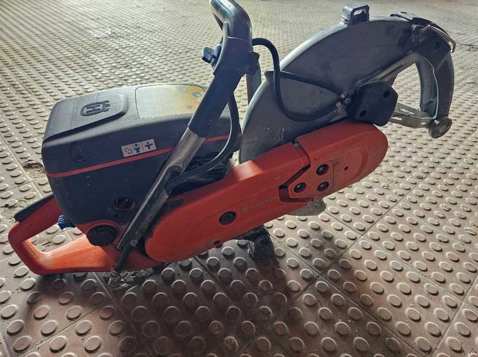 Cortador de Betão Asfalto a Gasolina STIHL TS 420  Husqvarna K770