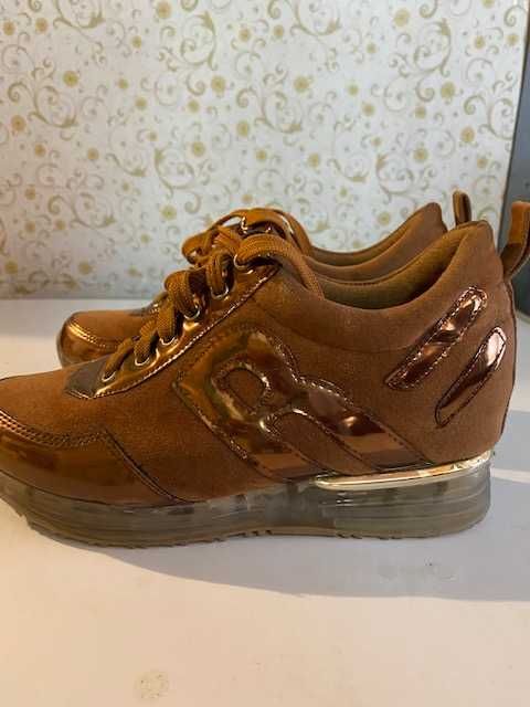 Tenis novos e confortaveis