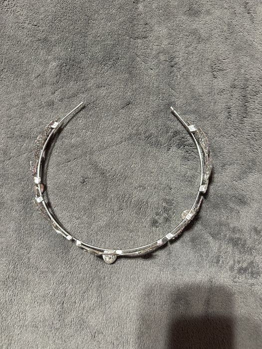 Диадема, тиара, украшение на голову с кристалами