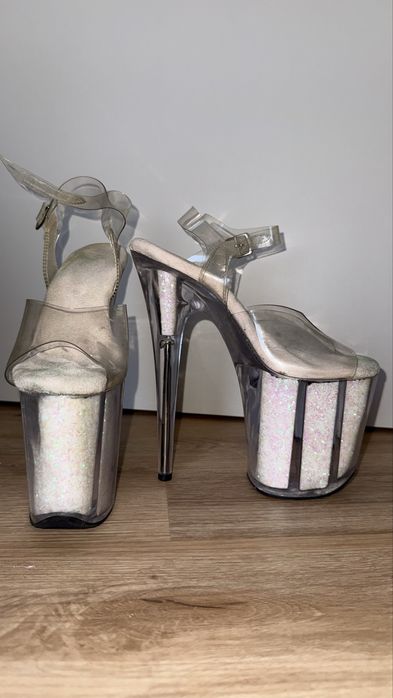 Pleaser Flamingo szklanki buty do pole dance szpilki