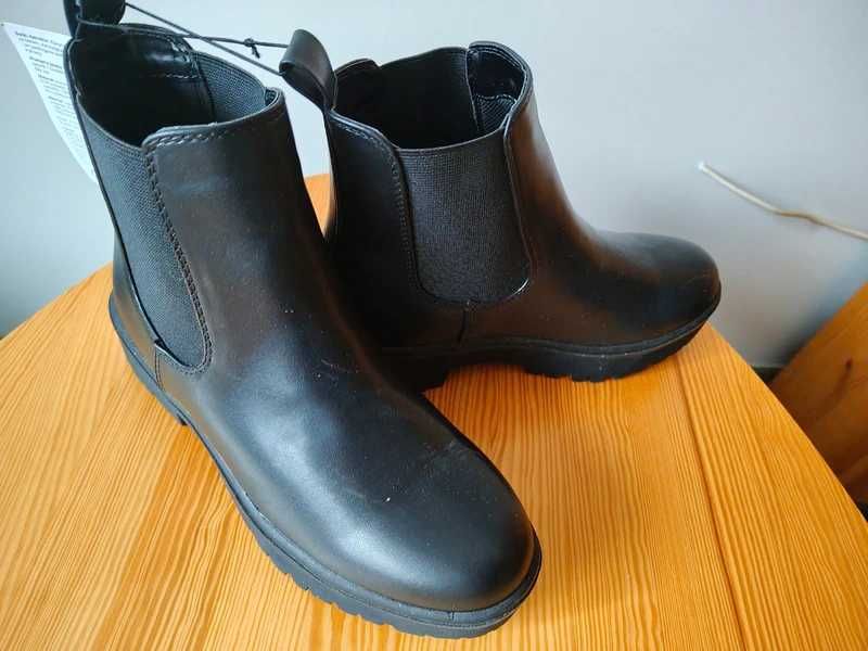 Nowe botki Cleve rozmiar 39 Okazja