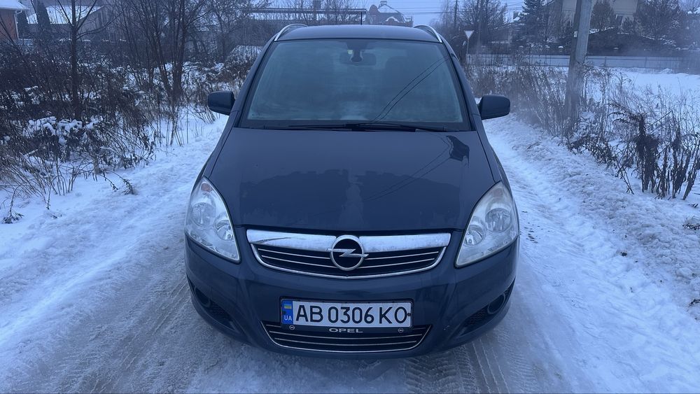 Opel Zafira 1.7 tdi 7 місць 2011р