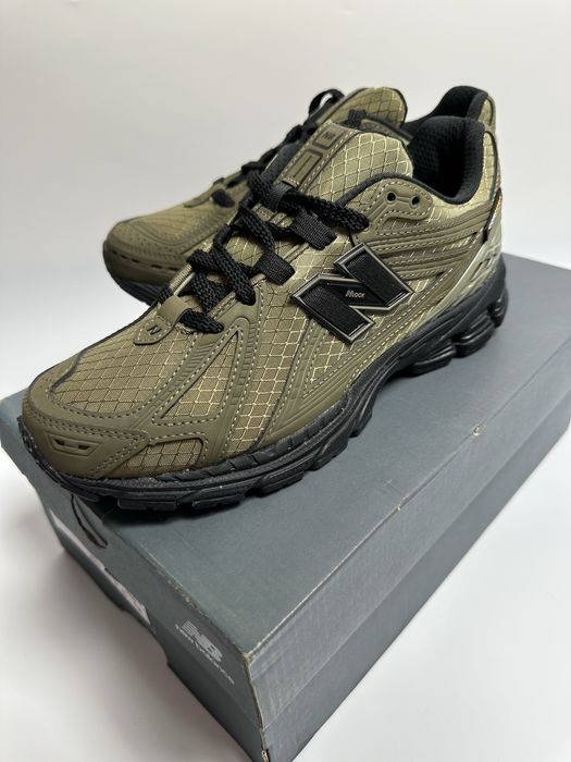 New Balance 1906 R