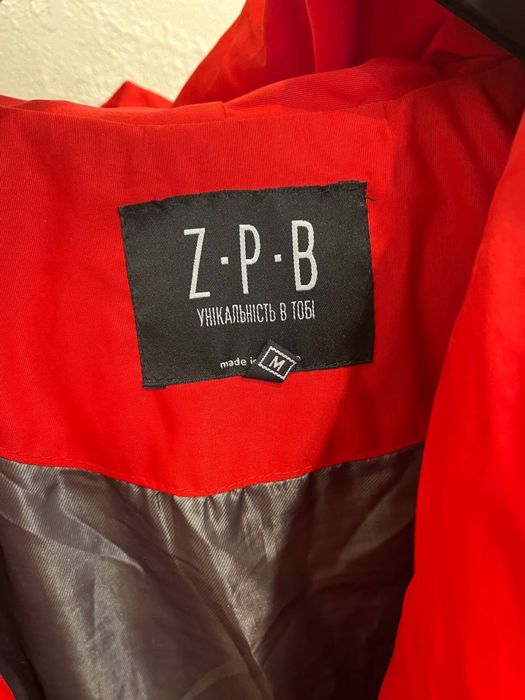 Красный Зимний пуховик