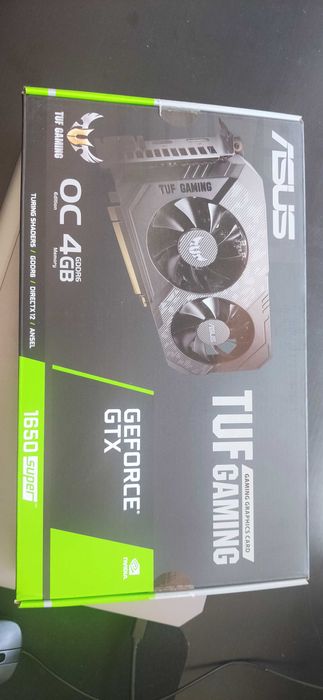 Vendo ASUS NVIDIA GTX 1650 Super TUF Gaming como nova64752347904771123