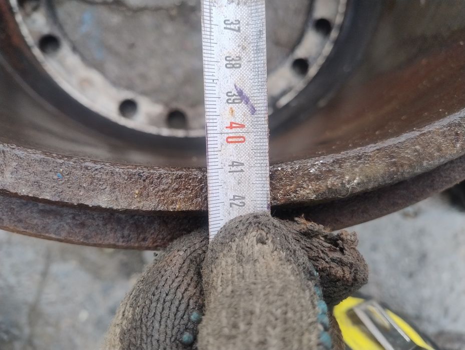 Гальмівні колодки з накладками MAN F90 F2000 барабани