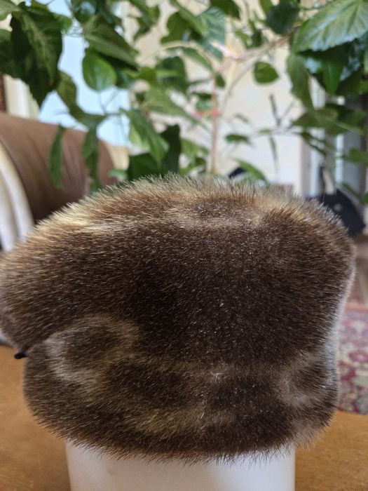 Головний убір з хутра нерпи