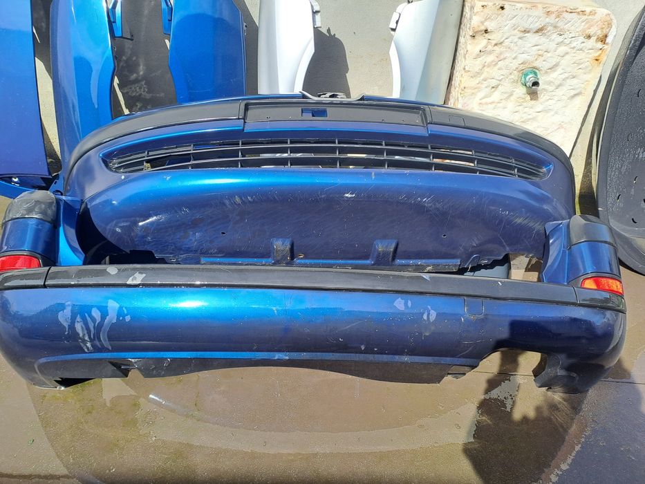 Peças de automóveis para desocupar