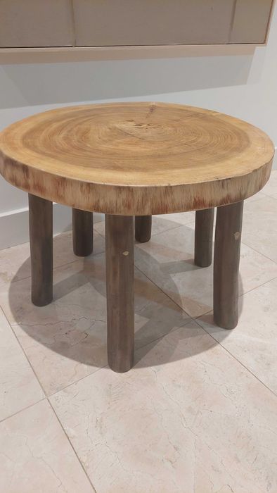 Mesa de apoio da AREA STORE - Teca natural