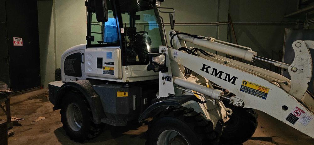 Sprzedam Ładowarkę KMM ZL18