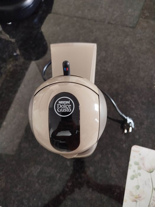 Máquina de café Krups Nescafé Dolce Gusto - Bege