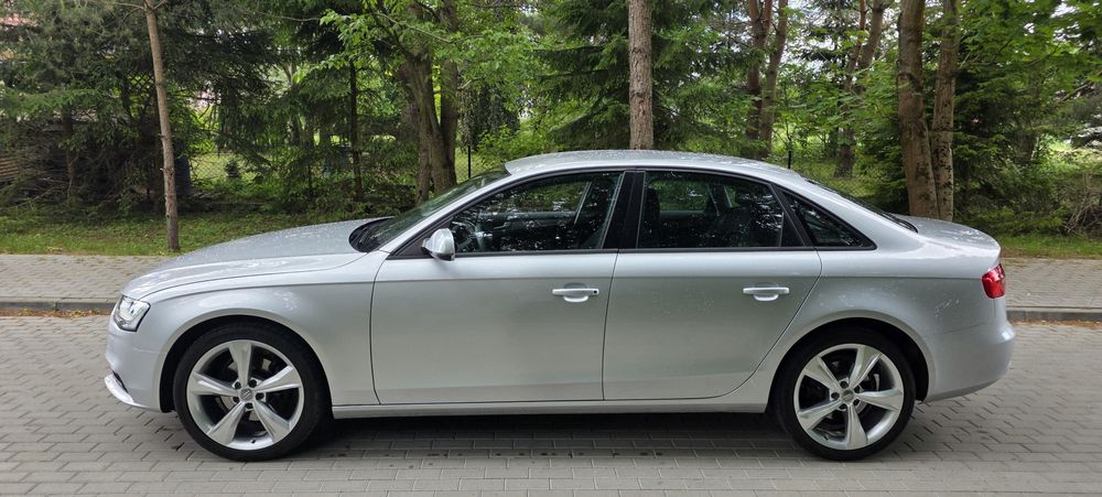 Audi A4 B8 FL  super stan
